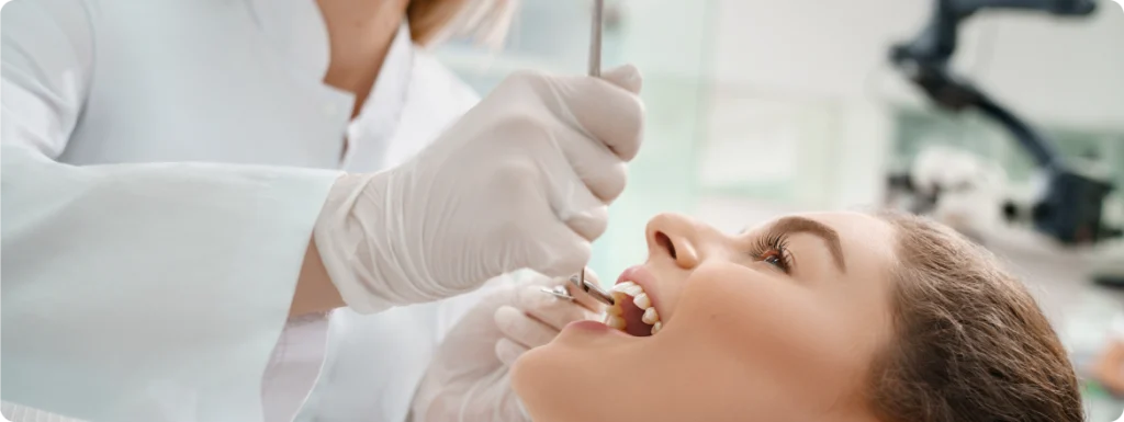Soins esthétiques restaurateurs SNT, Dentistes à Vaires-sur-Marne