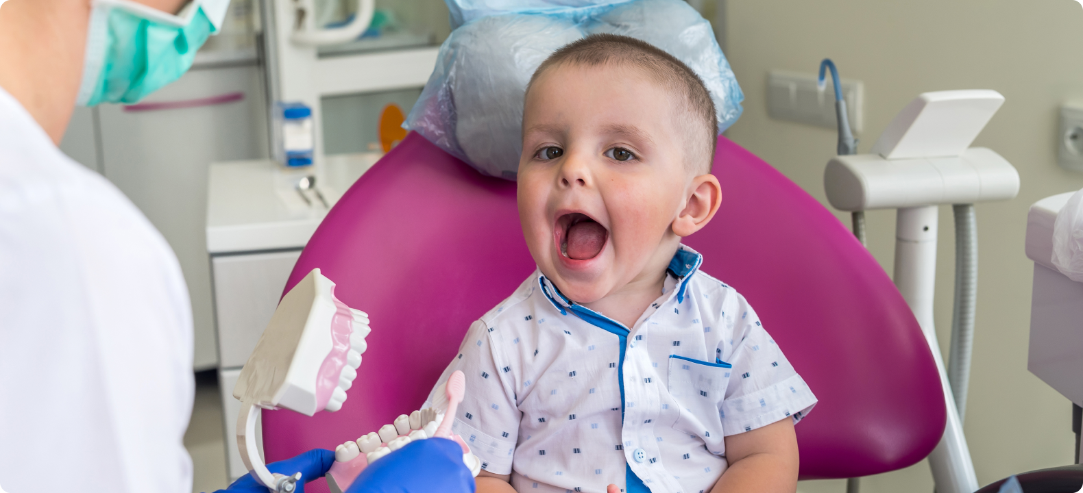À quel âge emmener son enfant chez le dentiste pour la première fois ? SNT, Dentistes à Vaires-sur-Marne